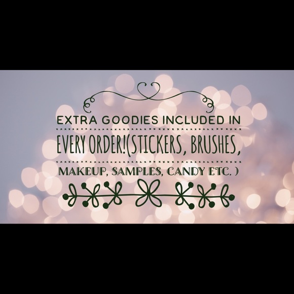 Gift with every purchase! - Picture 1 of 6